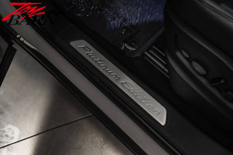 2023 Porsche Cayenne Coupe Platinum Edition