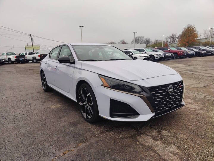 2024 Nissan Altima 2.5 SR