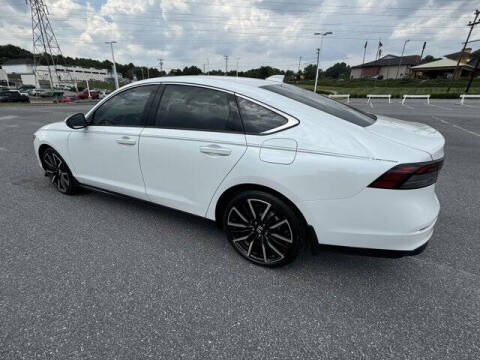 2025 Honda Accord Hybrid Touring