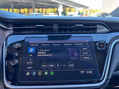 2022 Chevrolet Bolt EUV LT