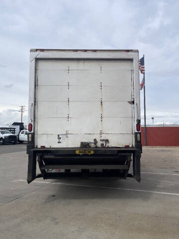 2004 International DuraStar 4300