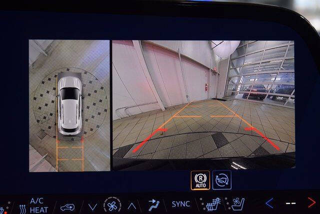 2026 Chevrolet Equinox EV LT 2