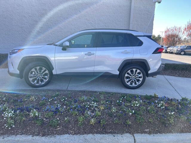 2023 Toyota RAV4 XLE Premium