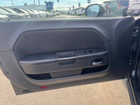 2014 Dodge Challenger SXT