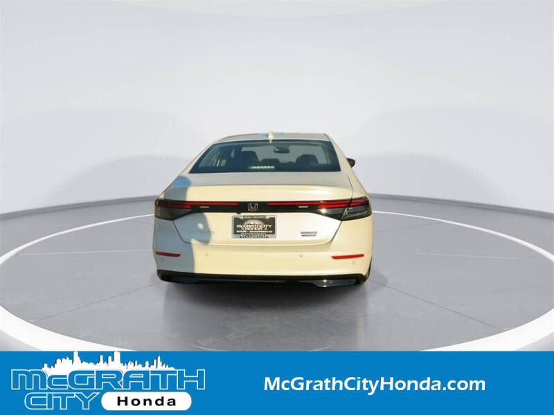 2025 Honda Accord Hybrid Touring
