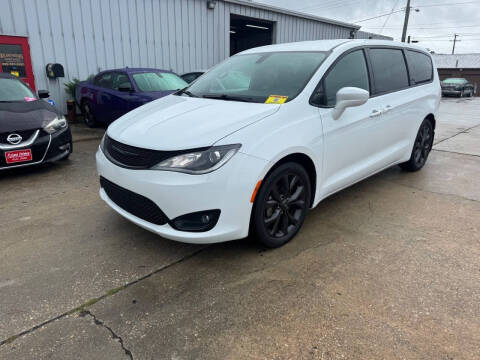 2019 Chrysler Pacifica Touring Plus