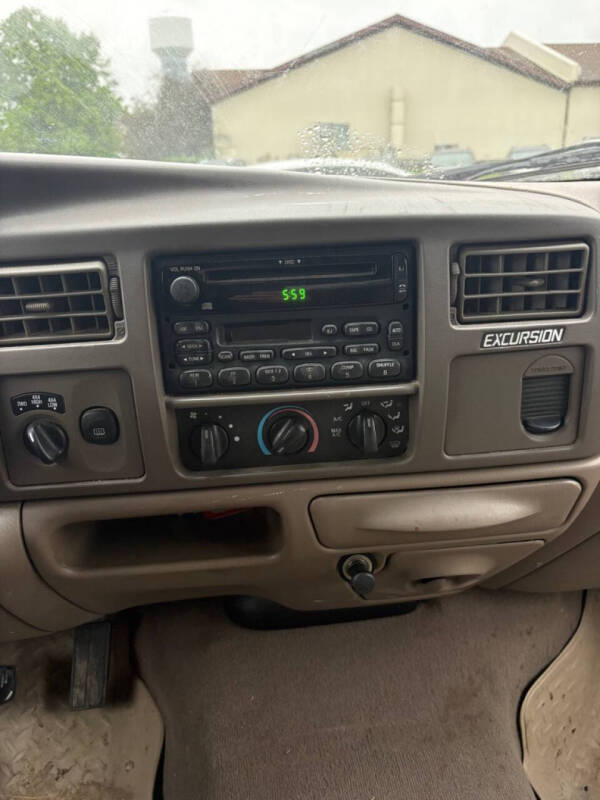 2001 Ford Excursion XLT