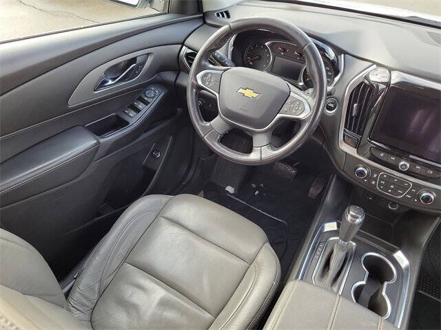 2020 Chevrolet Traverse LT Cloth