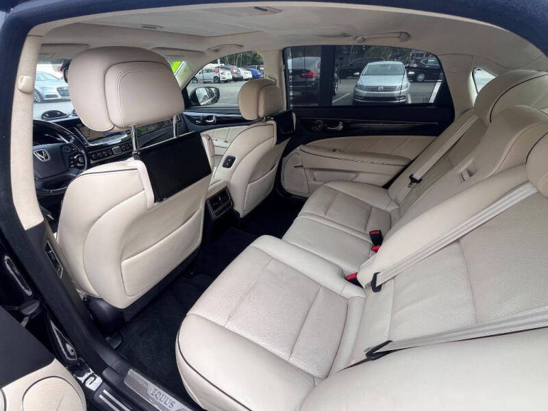 2015 Hyundai Equus Signature