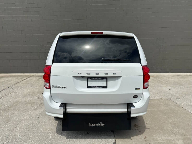 2018 Dodge Grand Caravan SE Plus