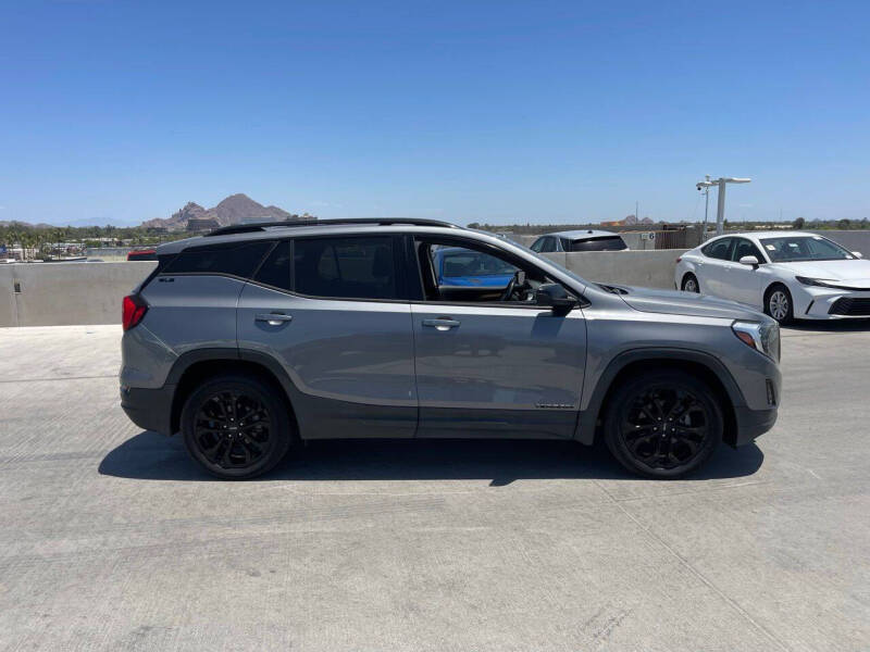 2021 GMC Terrain SLE