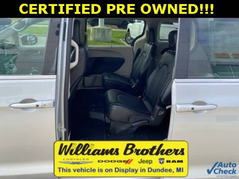 2024 Chrysler Pacifica Touring L