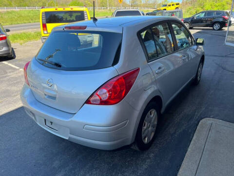 2012 Nissan Versa 1.8 S