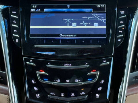 2017 Cadillac Escalade ESV Platinum