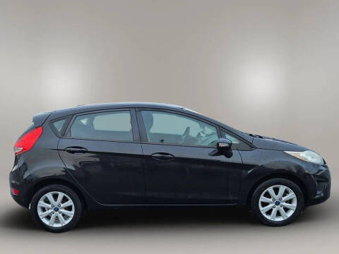 2013 Ford Fiesta SE