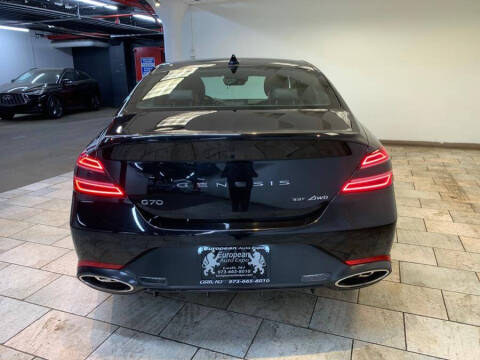 2022 Genesis G70