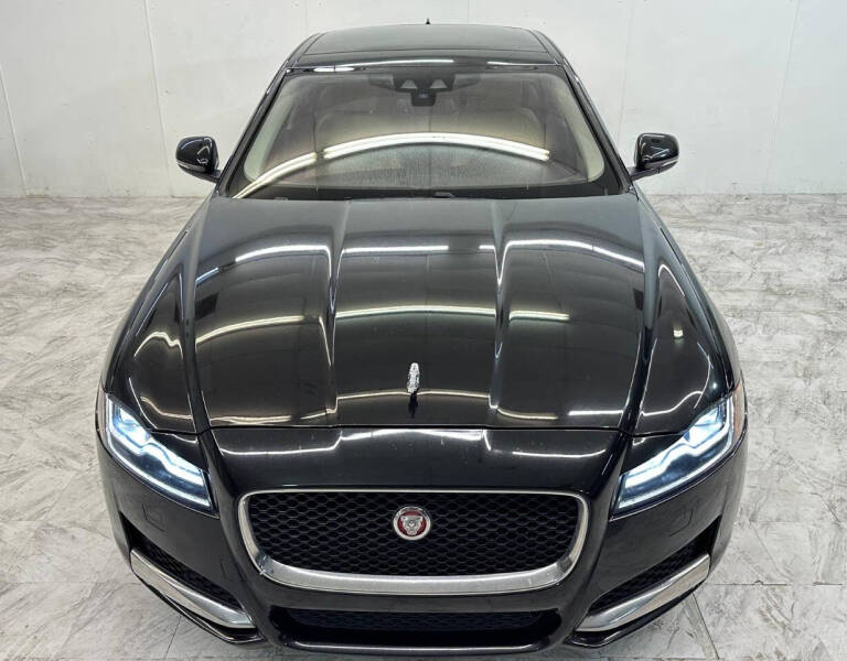 2016 Jaguar XF 35t Premium