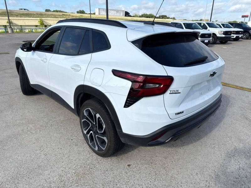 2025 Chevrolet Trax RS