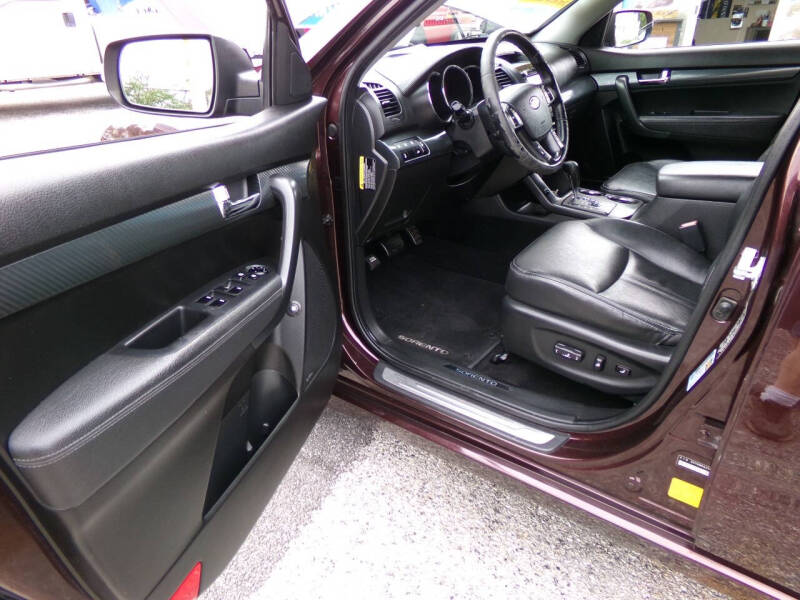 2011 Kia Sorento SX