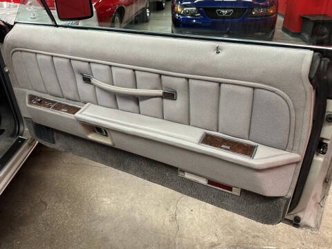 1977 Lincoln Continental