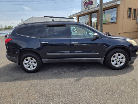 2010 Chevrolet Traverse LS
