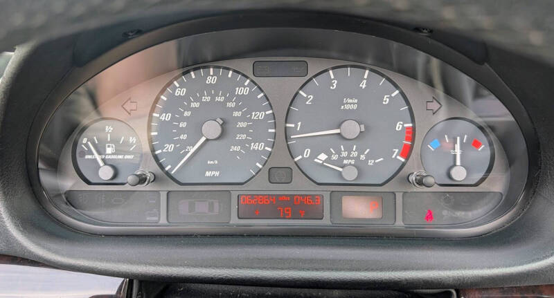 2002 BMW 3 Series 325Ci