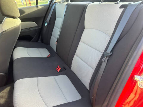 2015 Chevrolet Cruze LS Auto