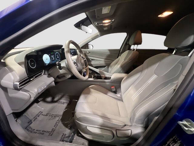 2022 Hyundai Elantra