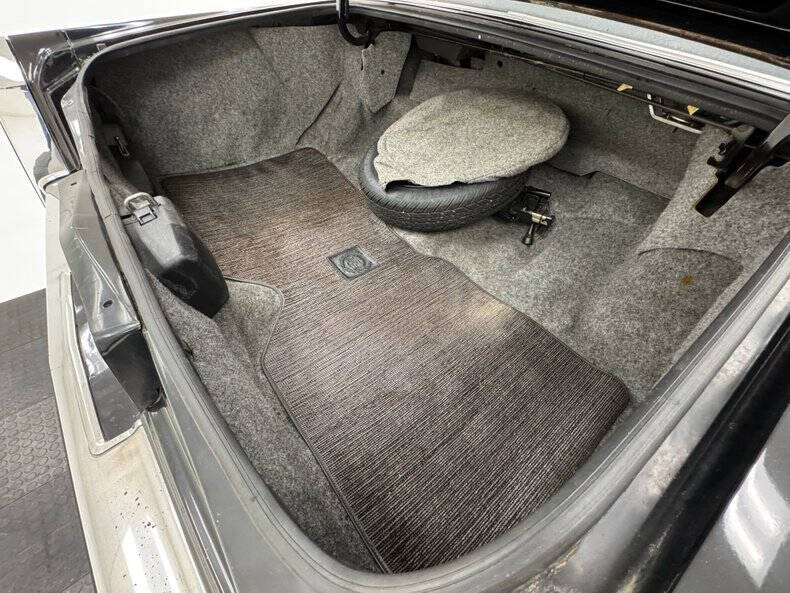 1989 Cadillac Brougham