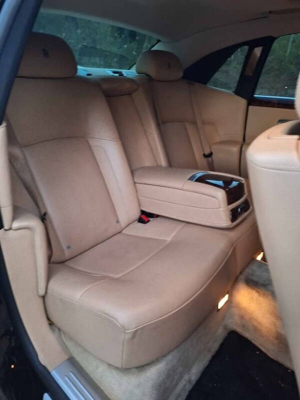 2010 Rolls-Royce Ghost