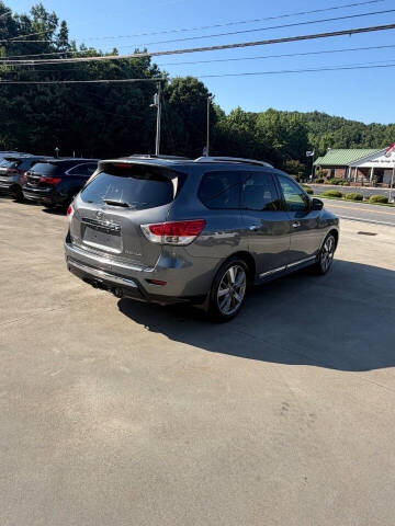 2015 Nissan Pathfinder Platinum