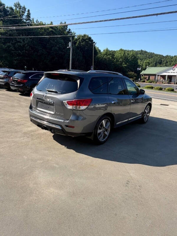 2015 Nissan Pathfinder Platinum