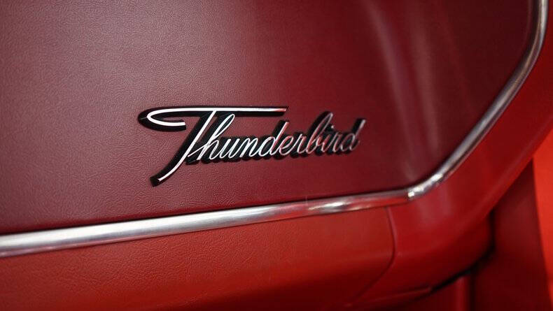 1965 Ford Thunderbird