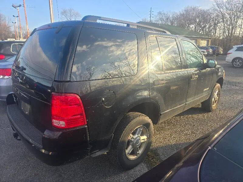 2004 Ford Explorer XLT