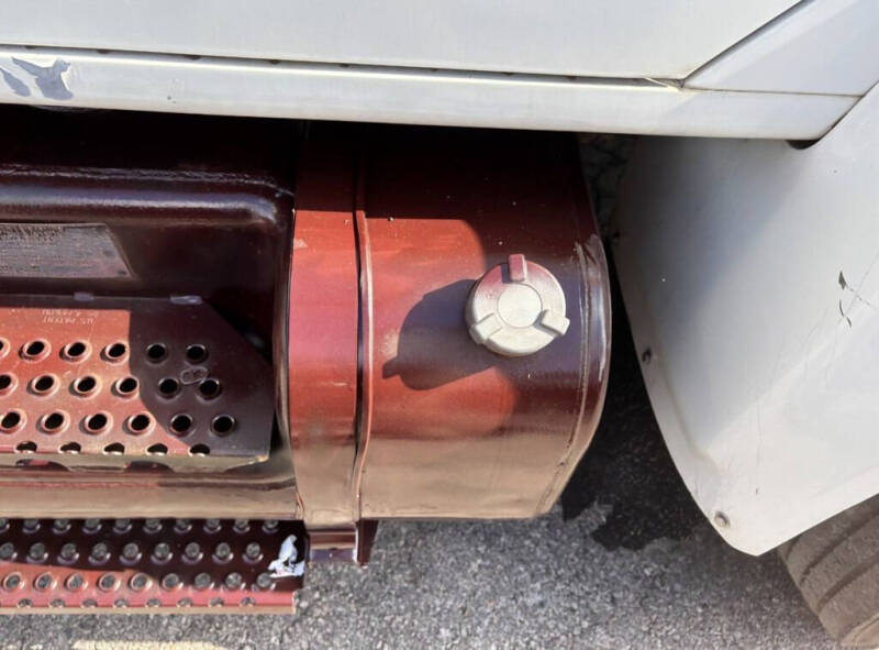 2001 International 4700