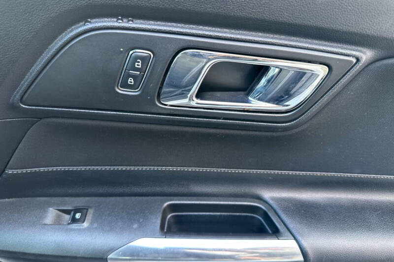 2016 Ford Mustang