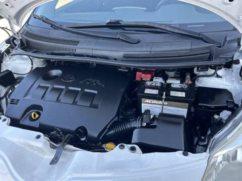 2013 Scion xD