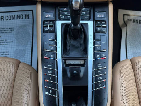 2017 Porsche Macan GTS