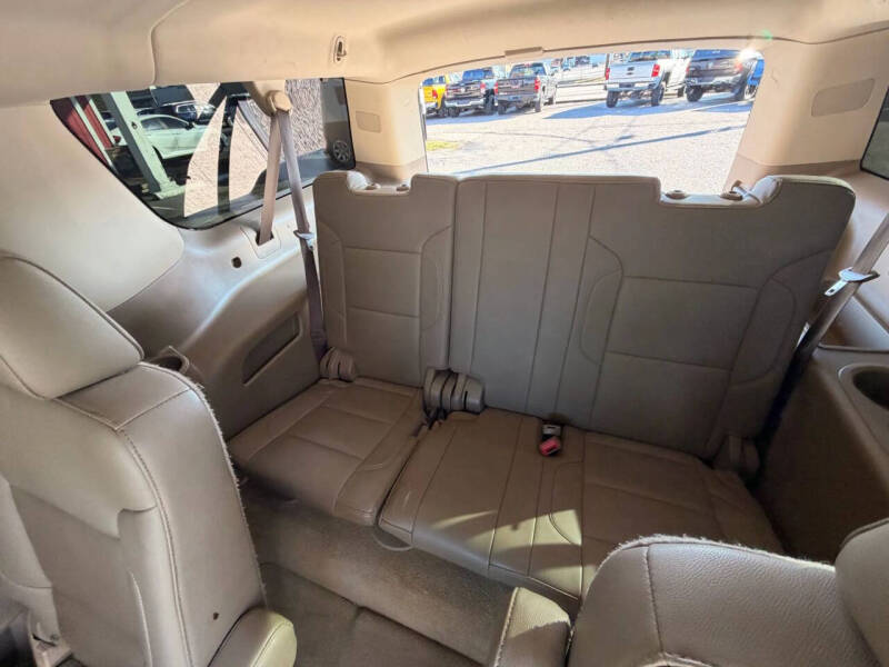 2017 Chevrolet Suburban LT