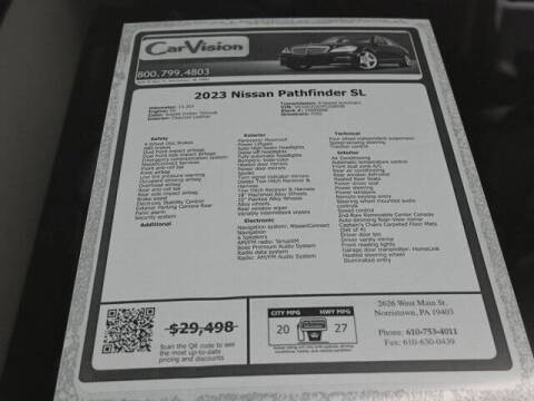 2023 Nissan Pathfinder SL