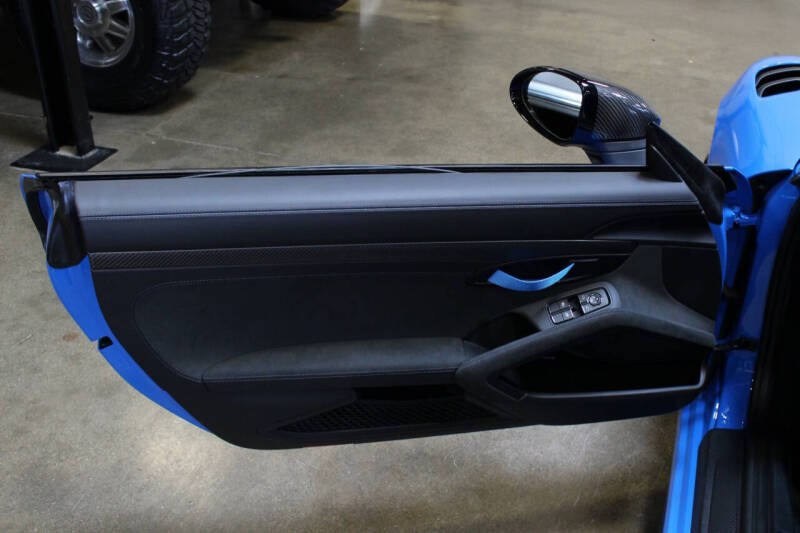 2023 Porsche 718 Cayman GT4 RS