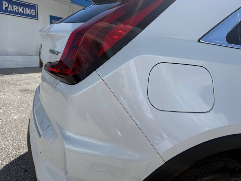 2024 Cadillac XT4 Luxury
