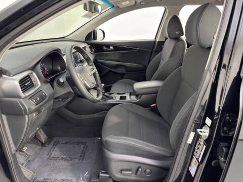 2020 Kia Sorento S V6