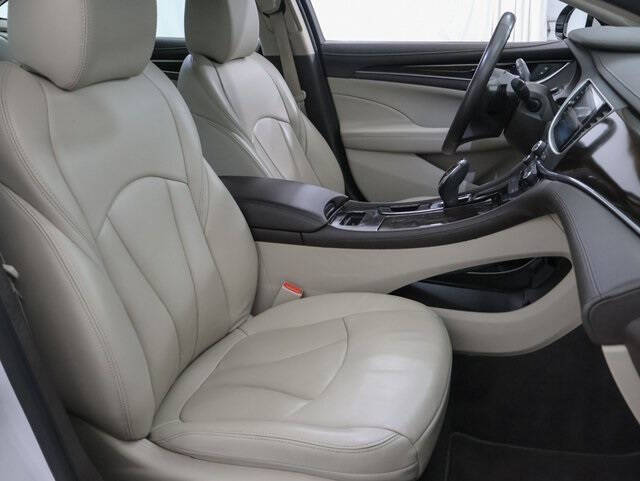 2019 Buick LaCrosse Essence