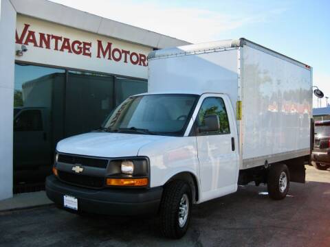 2016 Chevrolet Express Cutaway for sale at Vantage Motors LLC in Raytown MO