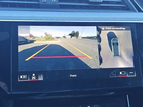 2023 Audi e-tron S quattro Premium Plus