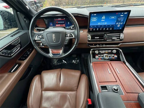 2022 Lincoln Navigator Reserve