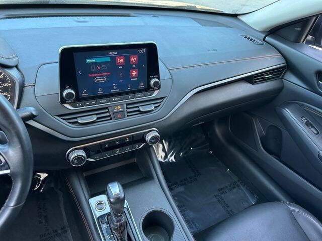 2020 Nissan Altima 2.5 SR