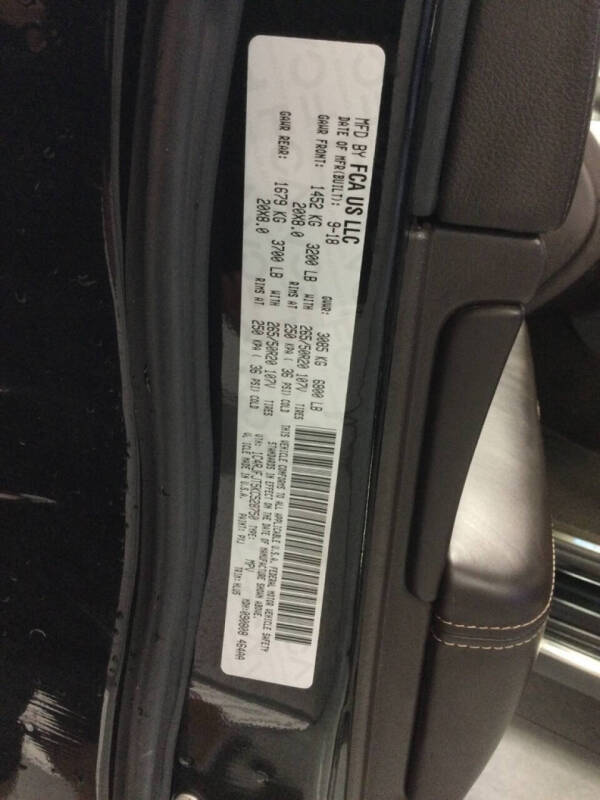 2019 Jeep Grand Cherokee Summit