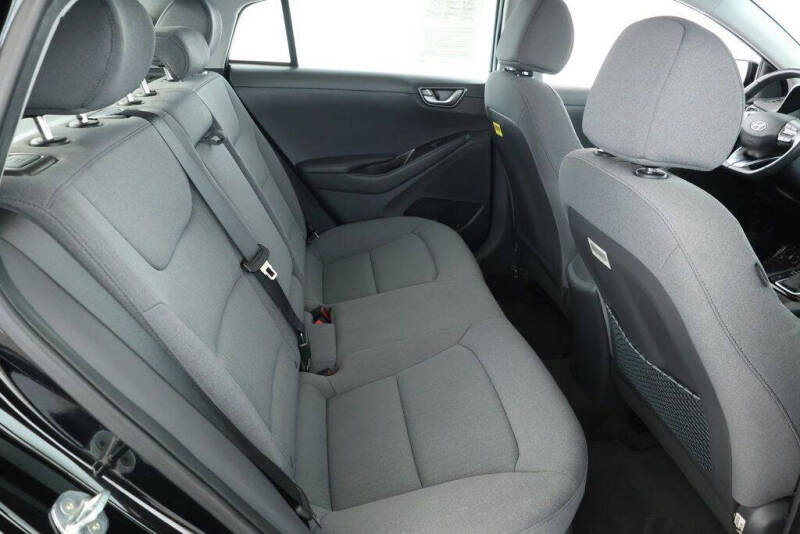 2021 Hyundai Ioniq Plug-in Hybrid SE